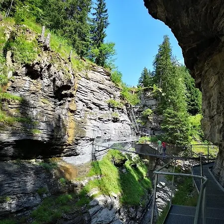 Touristenheim Bergfreude Auberge de jeunesse Loèche-les-Bains